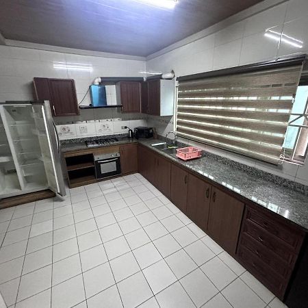 Takako Court Luxury Houses & Apartments, East Legon Akra Dış mekan fotoğraf